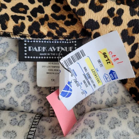 NWT Y2K Park Avenue Stretchy leopard print pants with flared bottoms - Picture 4 of 4